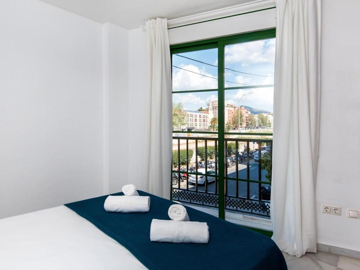 Rosaleda Center Apartment Malaga Exterior photo