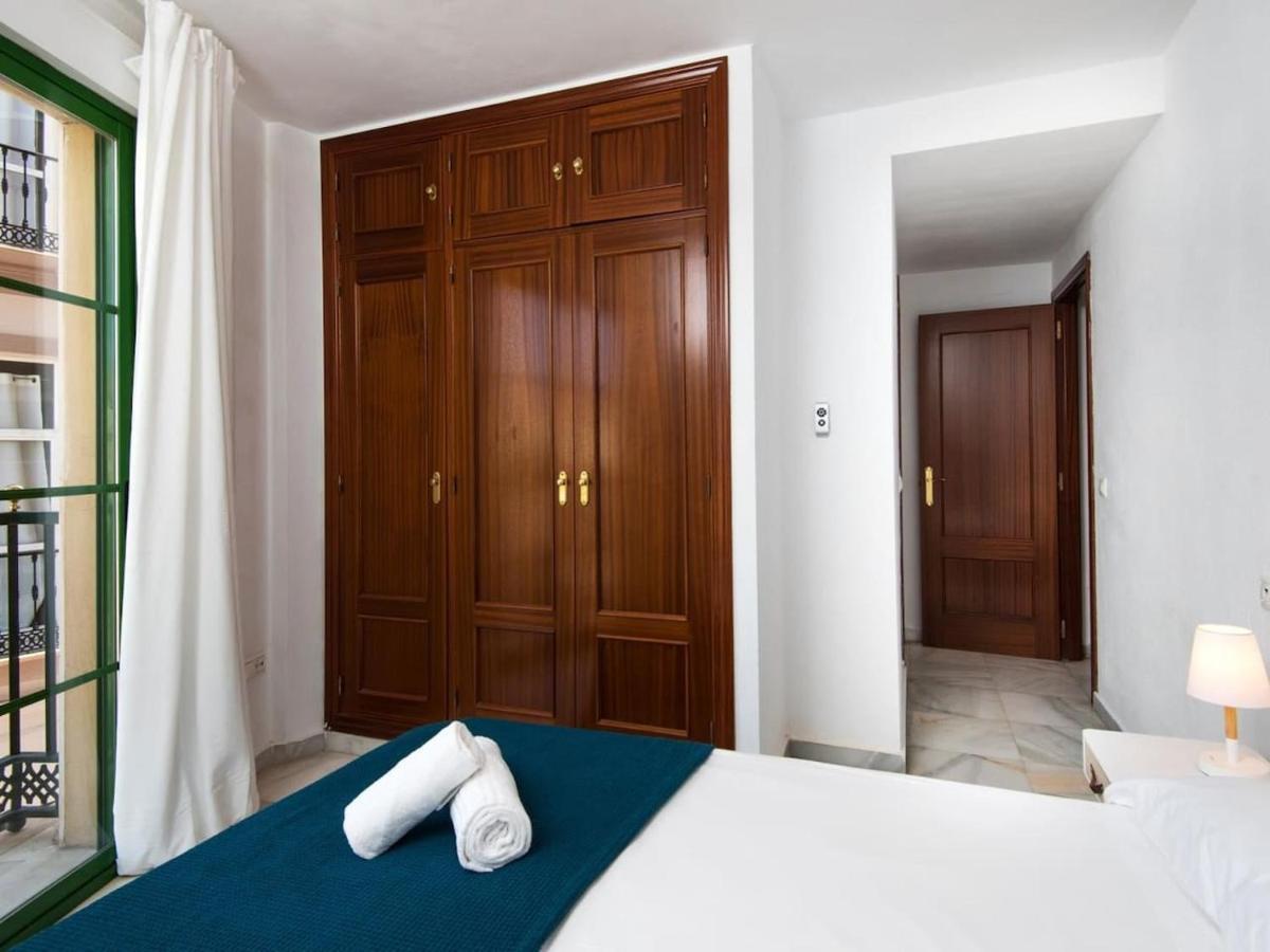 Rosaleda Center Apartment Malaga Exterior photo