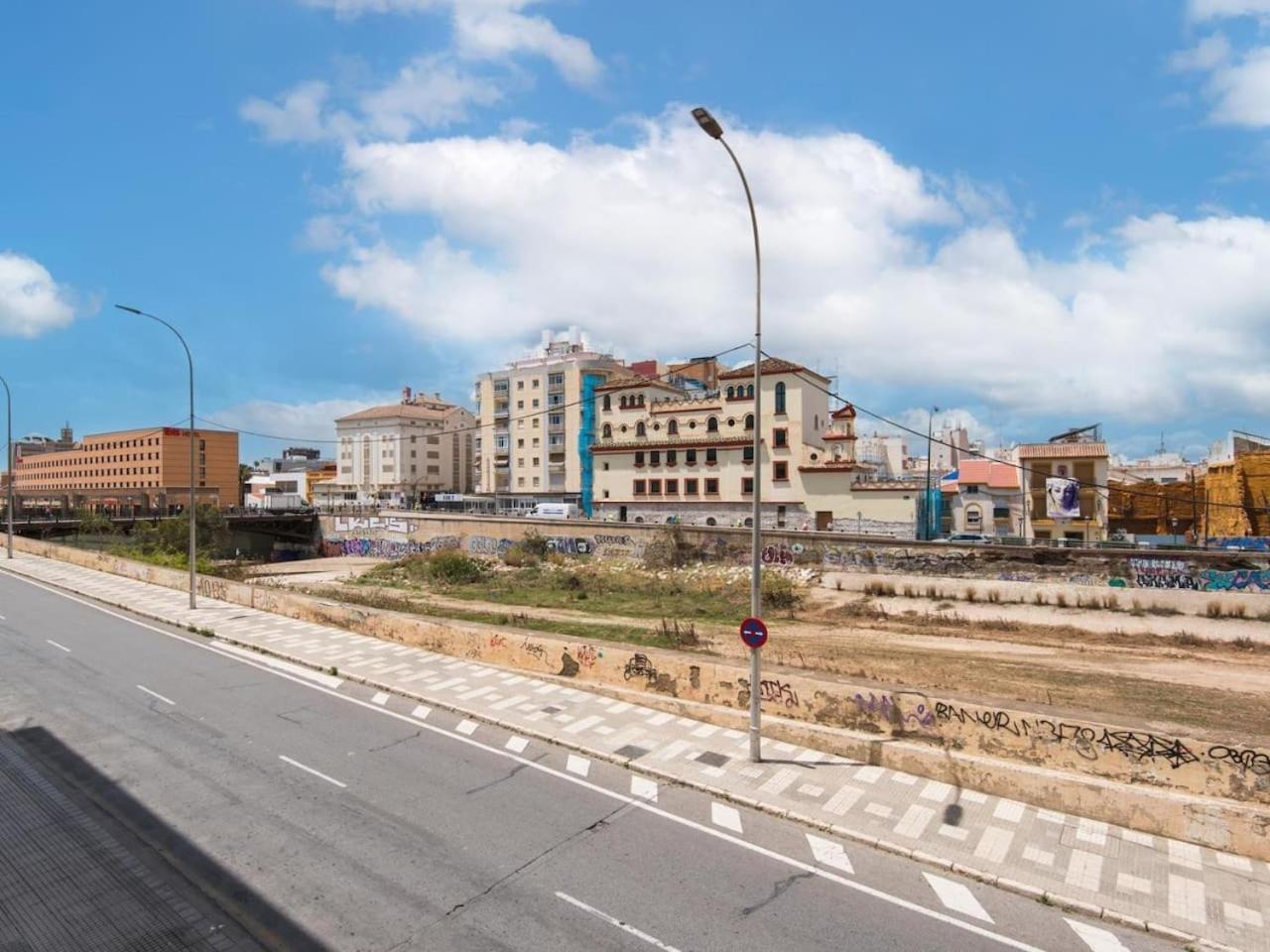 Rosaleda Center Apartment Malaga Exterior photo